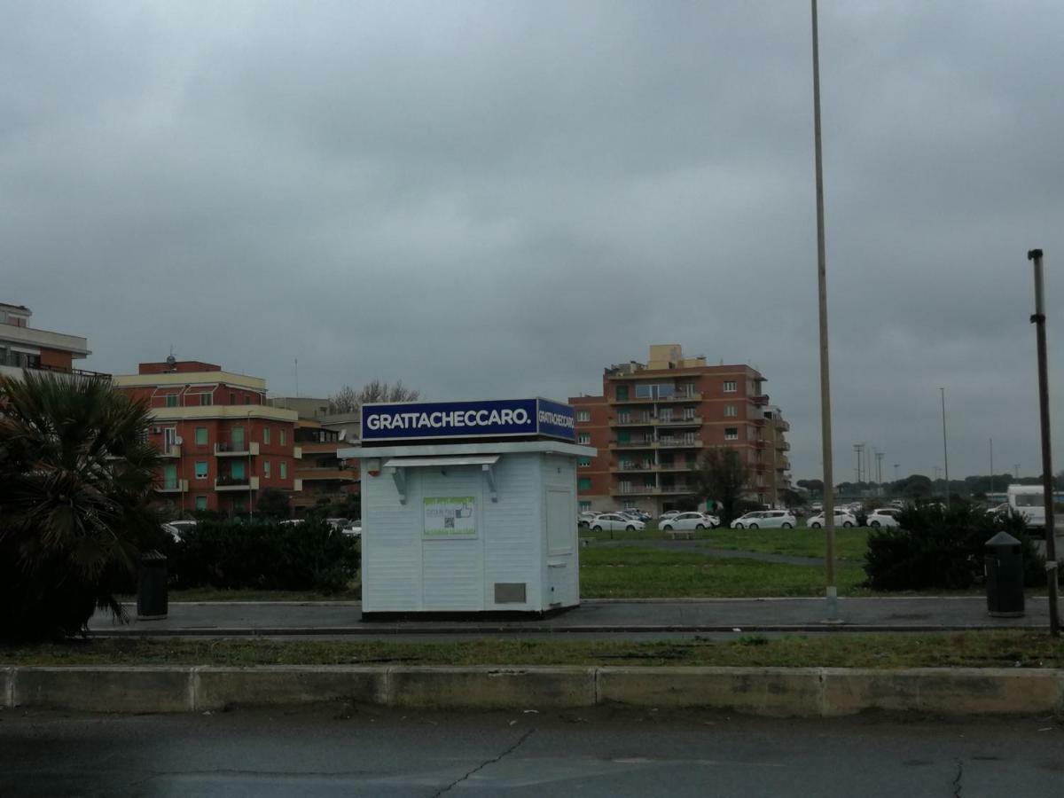 Casa Diana Ostia Appartamento Esterno foto